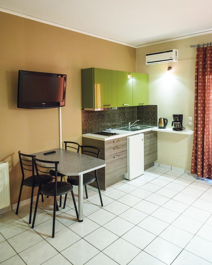 Sun Village Hotel Apartments Megás Limniónas Exterior foto