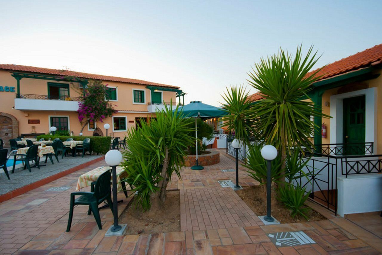 Sun Village Hotel Apartments Megás Limniónas Exterior foto