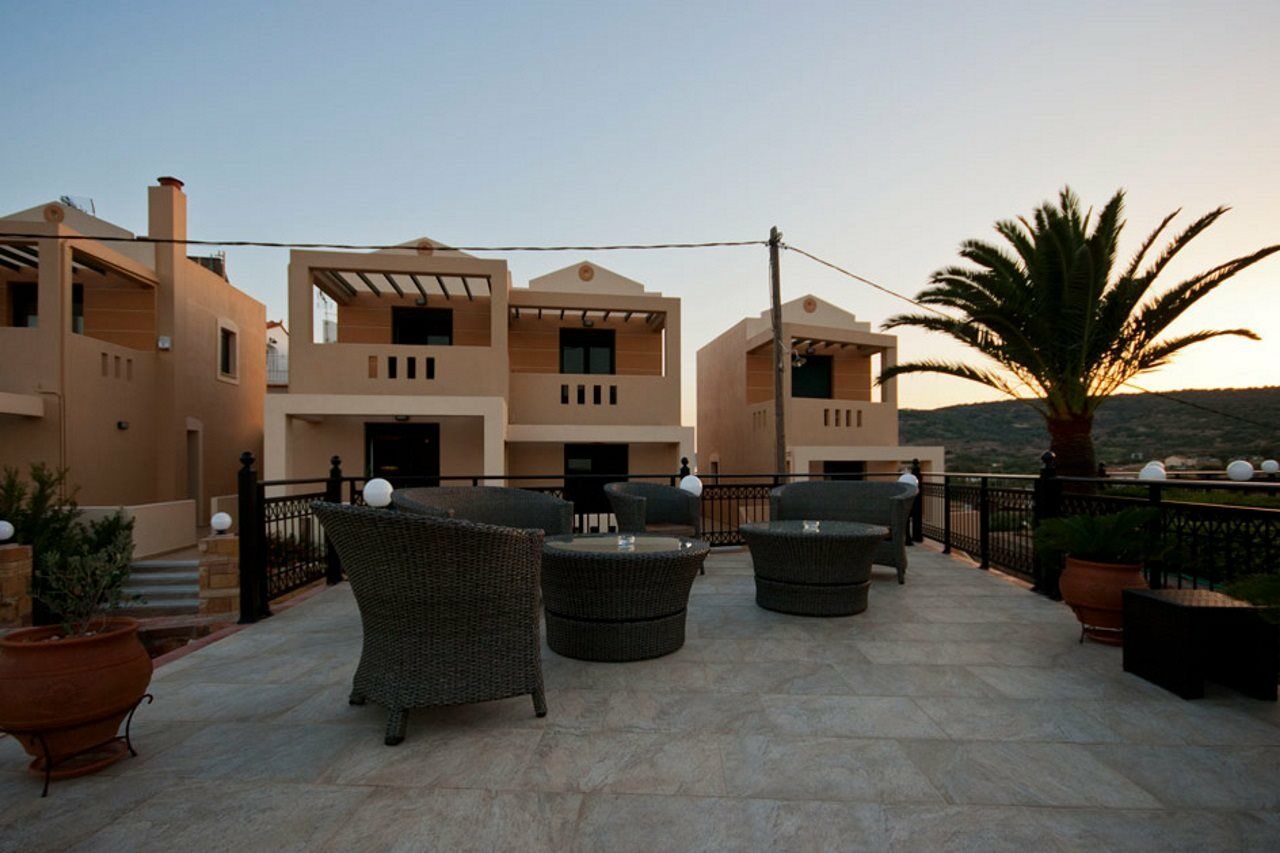 Sun Village Hotel Apartments Megás Limniónas Exterior foto