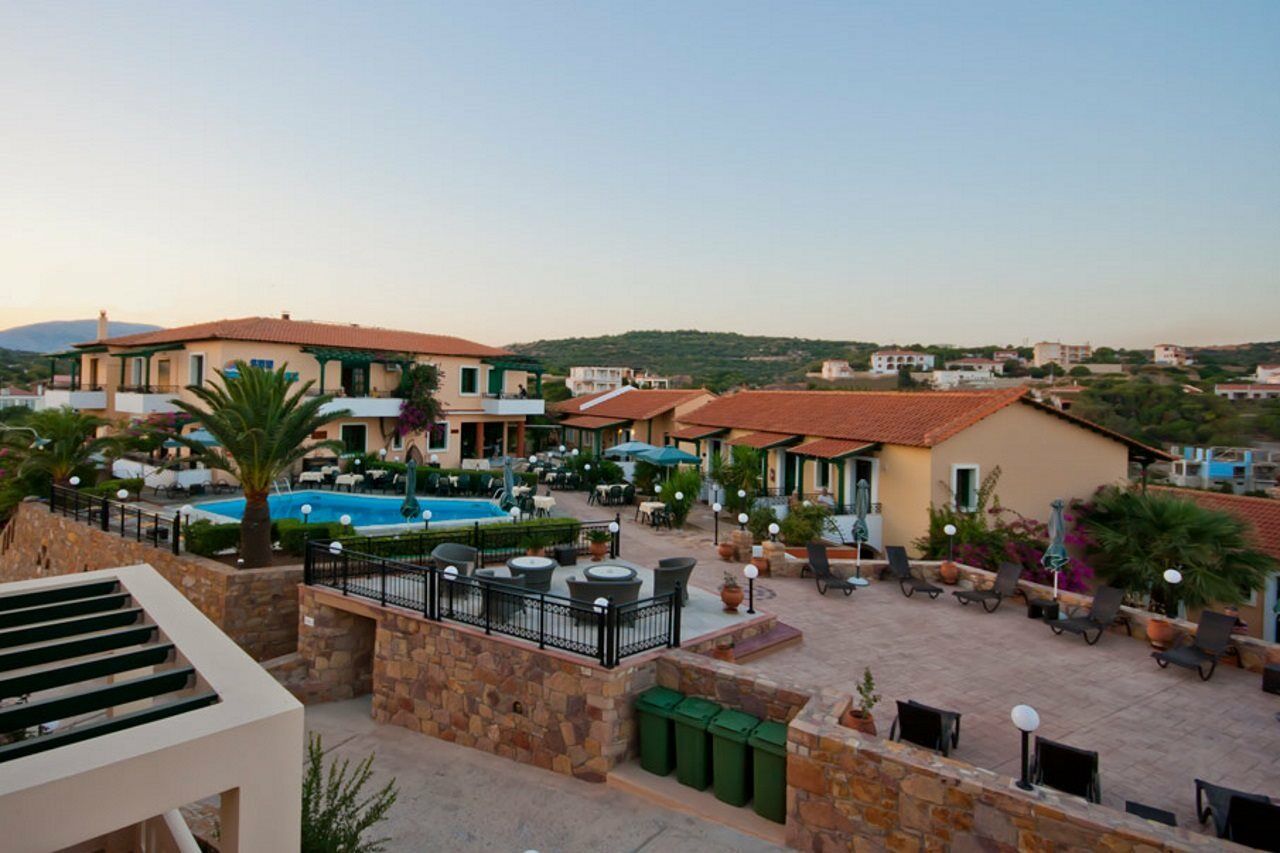 Sun Village Hotel Apartments Megás Limniónas Exterior foto